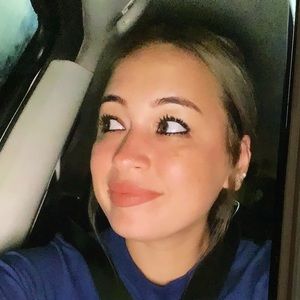 Meet your Posher, Sibel